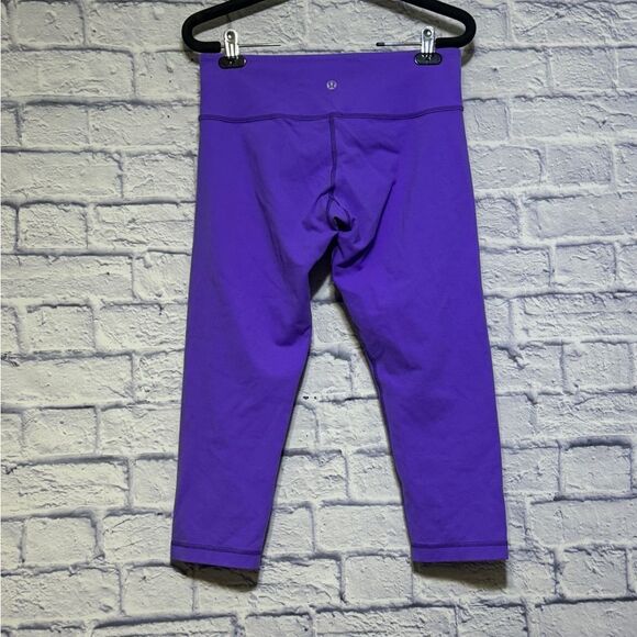 Lululemon Wunder Under Crop
Power Purple - Picture 5 of 12
